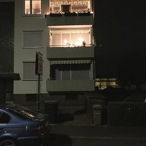 Weihnachtsbeleuchtung am Balkon