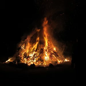 Osterfeuer in Niederzwehren-Kassel