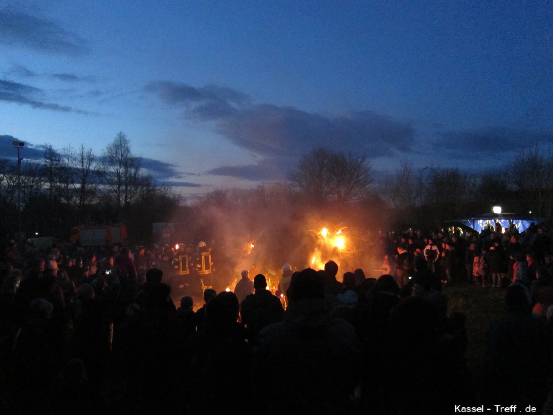 Osterfeuer in Niederzwehren-Kassel